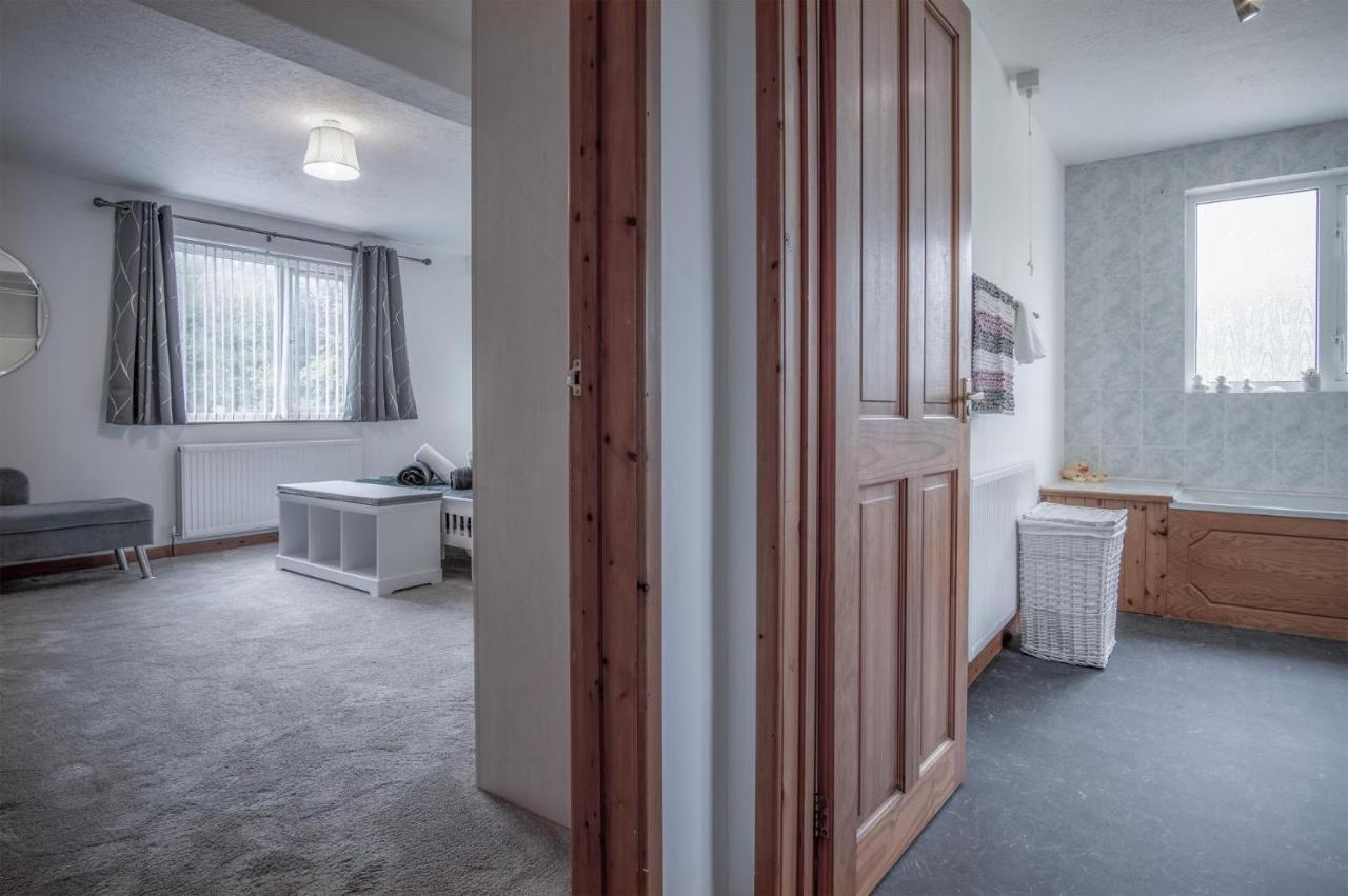 Tucking Mill - 3 Bedroom Holiday Home - Stepaside Stepaside  Buitenkant foto