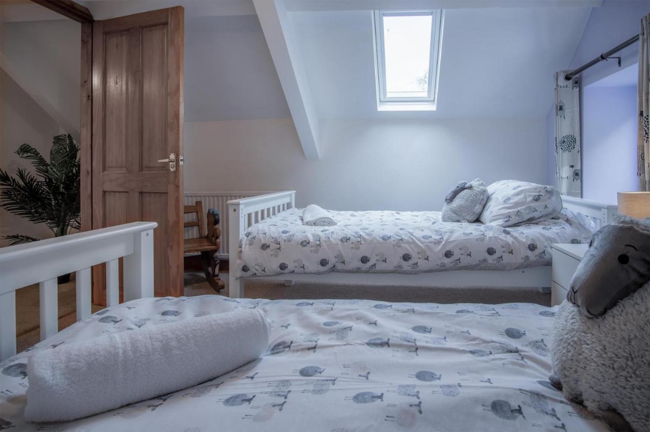 Tucking Mill - 3 Bedroom Holiday Home - Stepaside Stepaside  Buitenkant foto