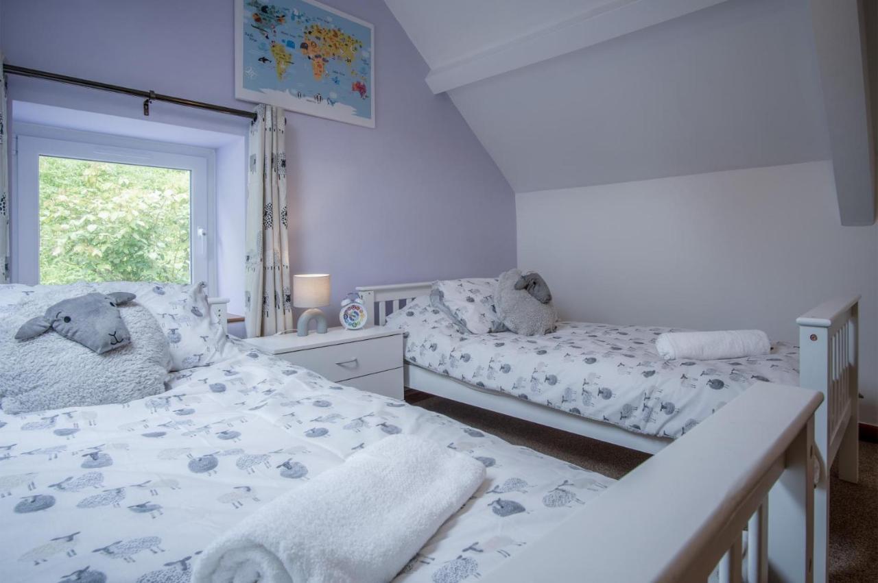 Tucking Mill - 3 Bedroom Holiday Home - Stepaside Stepaside  Buitenkant foto