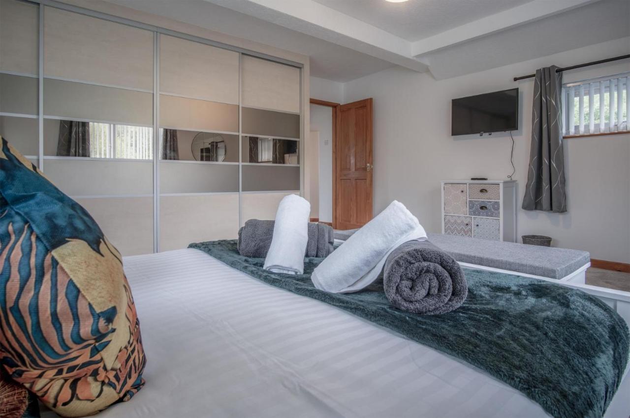 Tucking Mill - 3 Bedroom Holiday Home - Stepaside Stepaside  Buitenkant foto