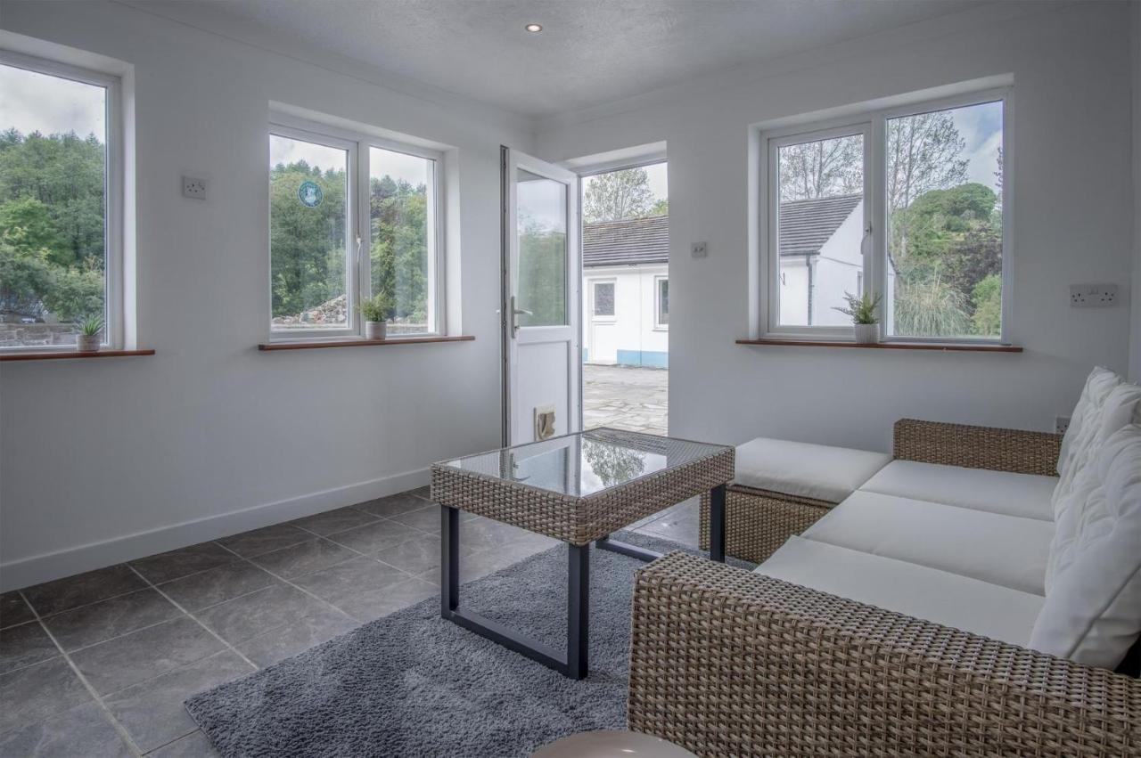 Tucking Mill - 3 Bedroom Holiday Home - Stepaside Stepaside  Buitenkant foto